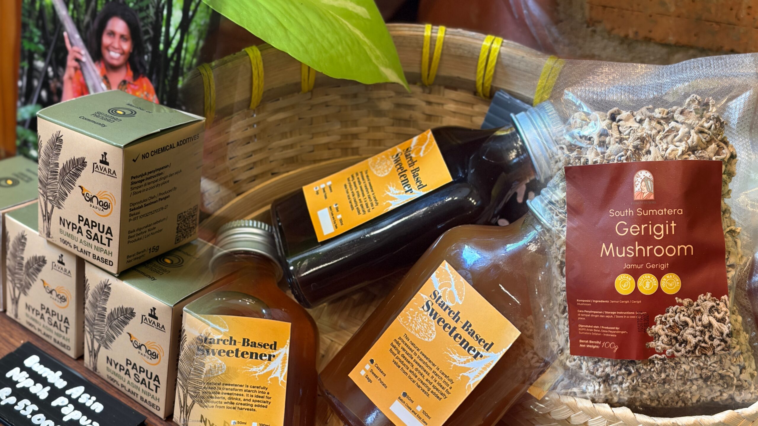 Produk pangan lokal dari berbagai daerah Indonesia